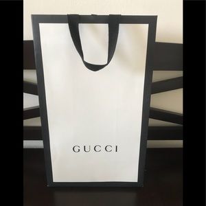 New Gucci Shopping Bag with ribbon